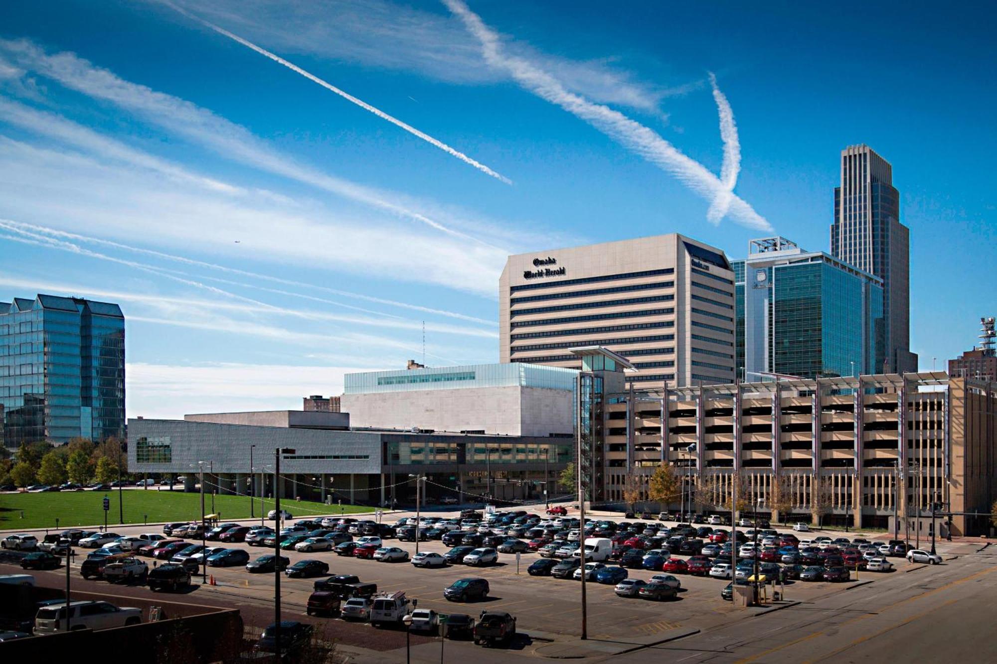 Hotel Omaha Marriott Downtown At The Capitol District Exterior foto